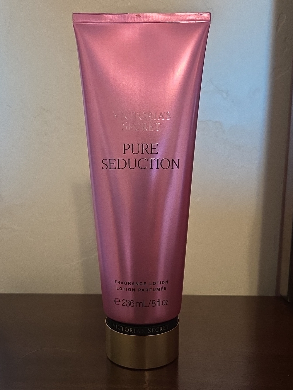 Victoria's Secret Pure Seduction Lotion - Shiny Pink